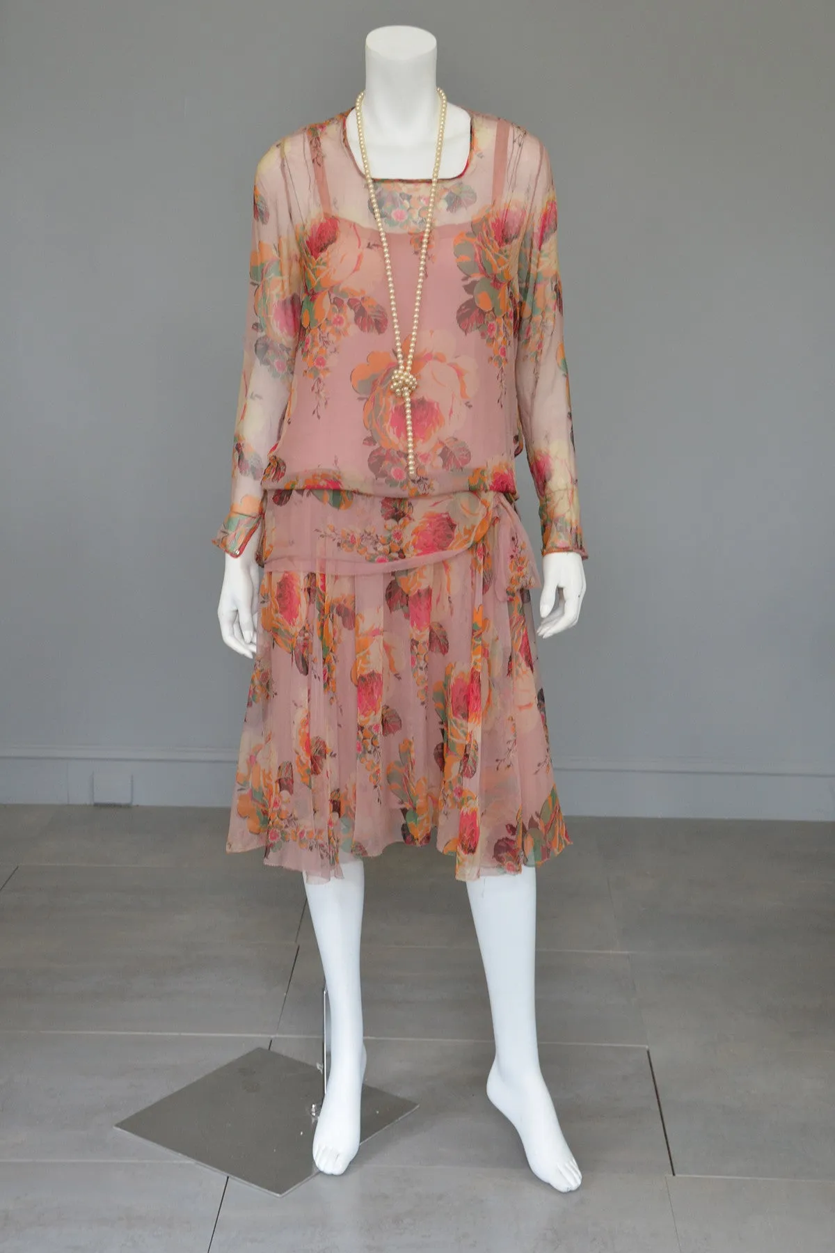 1920s Pink Floral Chiffon Flapper Dress needs TLC