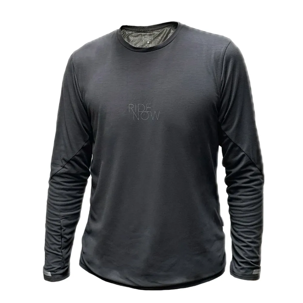Base Tencel 天絲棉發熱衣 - 溫暖透氣兼具，機能蓄熱圓領長袖