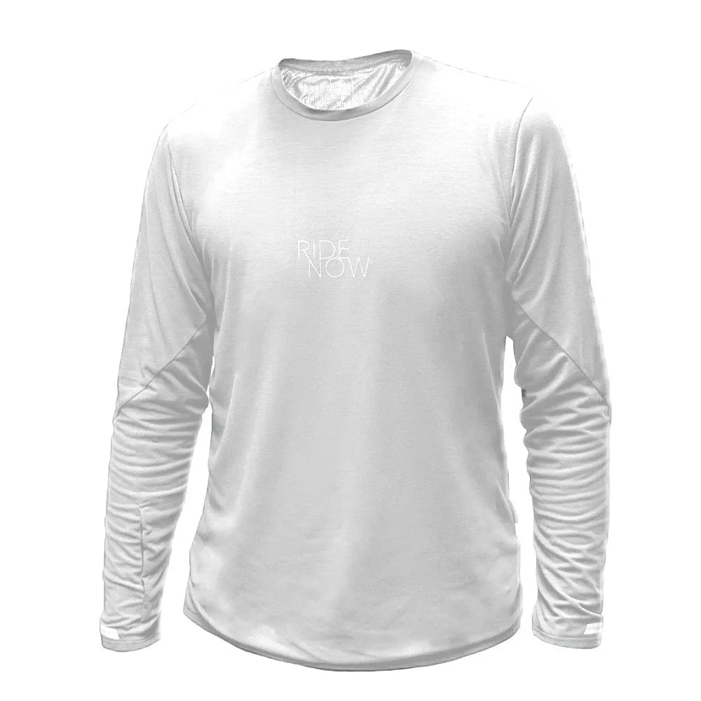 Base Tencel 天絲棉發熱衣 - 溫暖透氣兼具，機能蓄熱圓領長袖