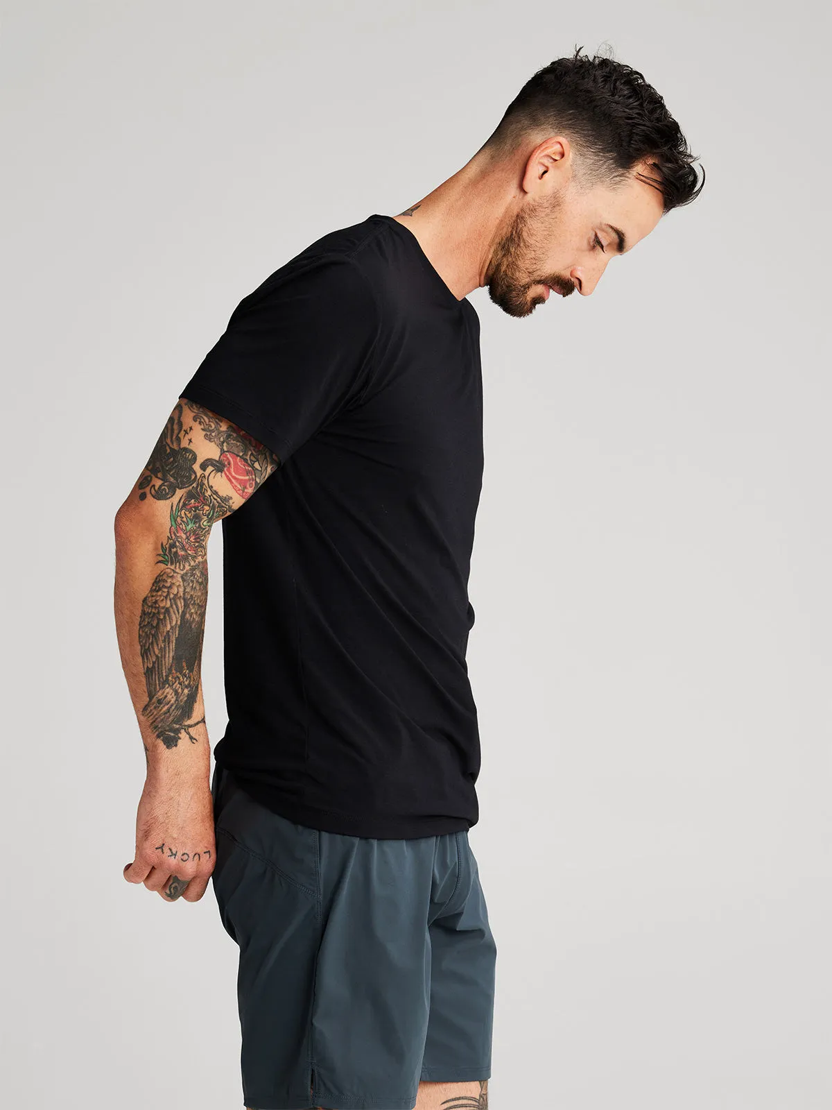 Basis Tee