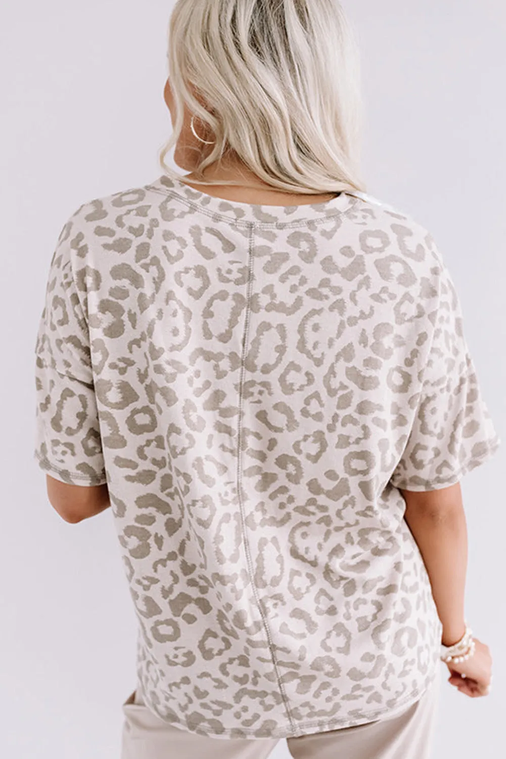 Brown Leopard Print Exposed Stitching V Neck Plus Size T Shirt