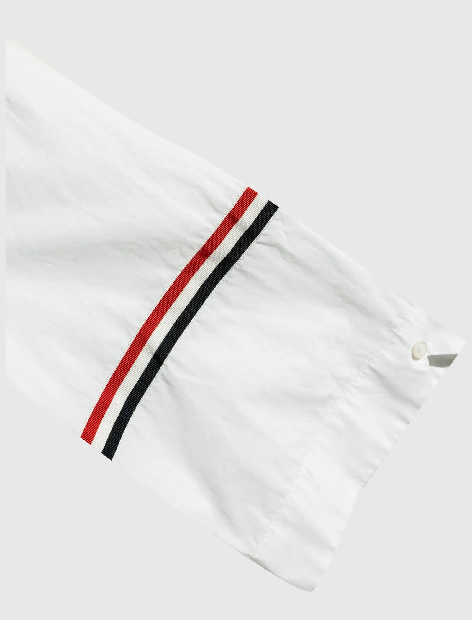 CLASSIC FIT SHORT SLEEVE SHIRT