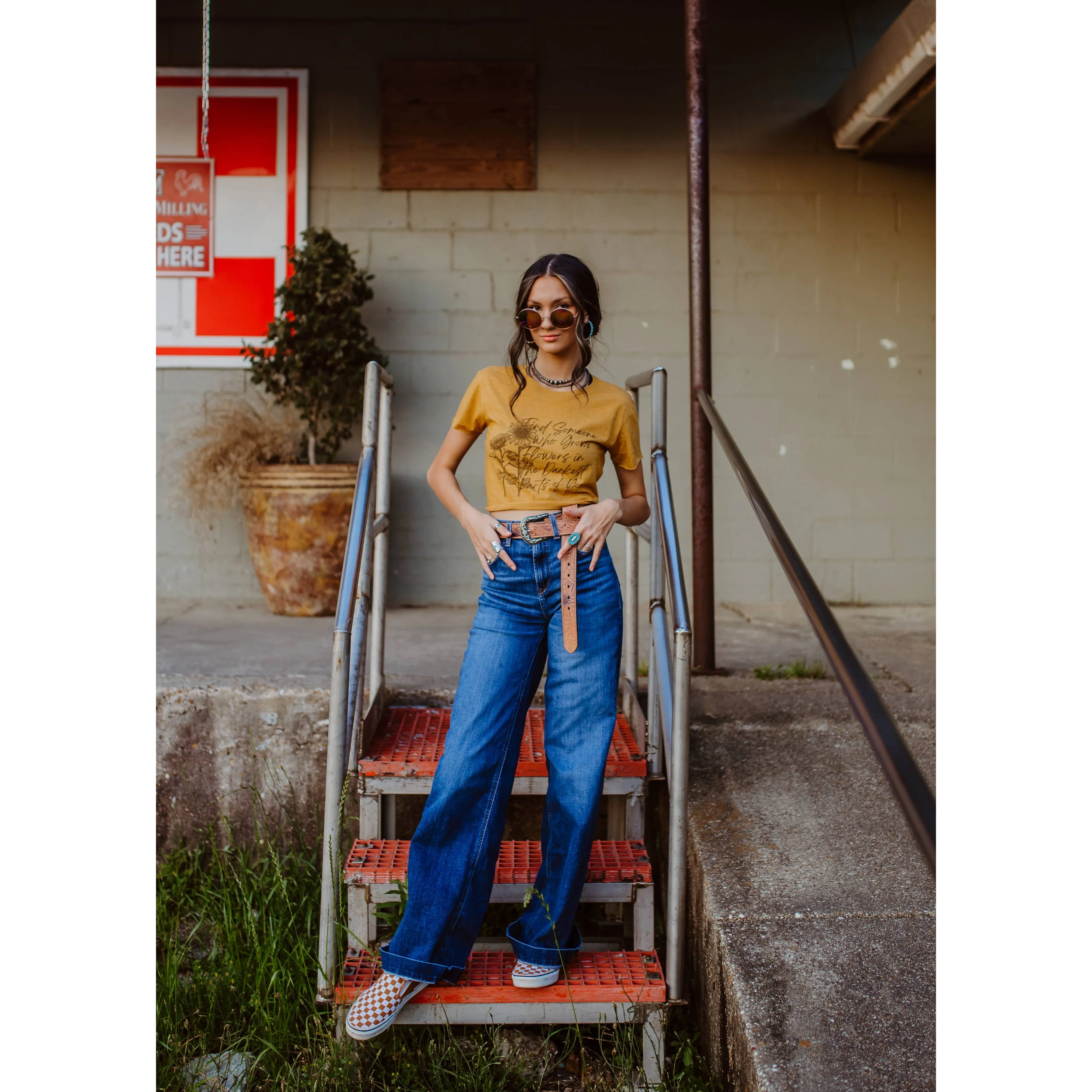 Find Someone Who Will Grow Flowers in the Darkest Parts of You Western Graphic Cropped T-Shirt [Sizes SM-XL]