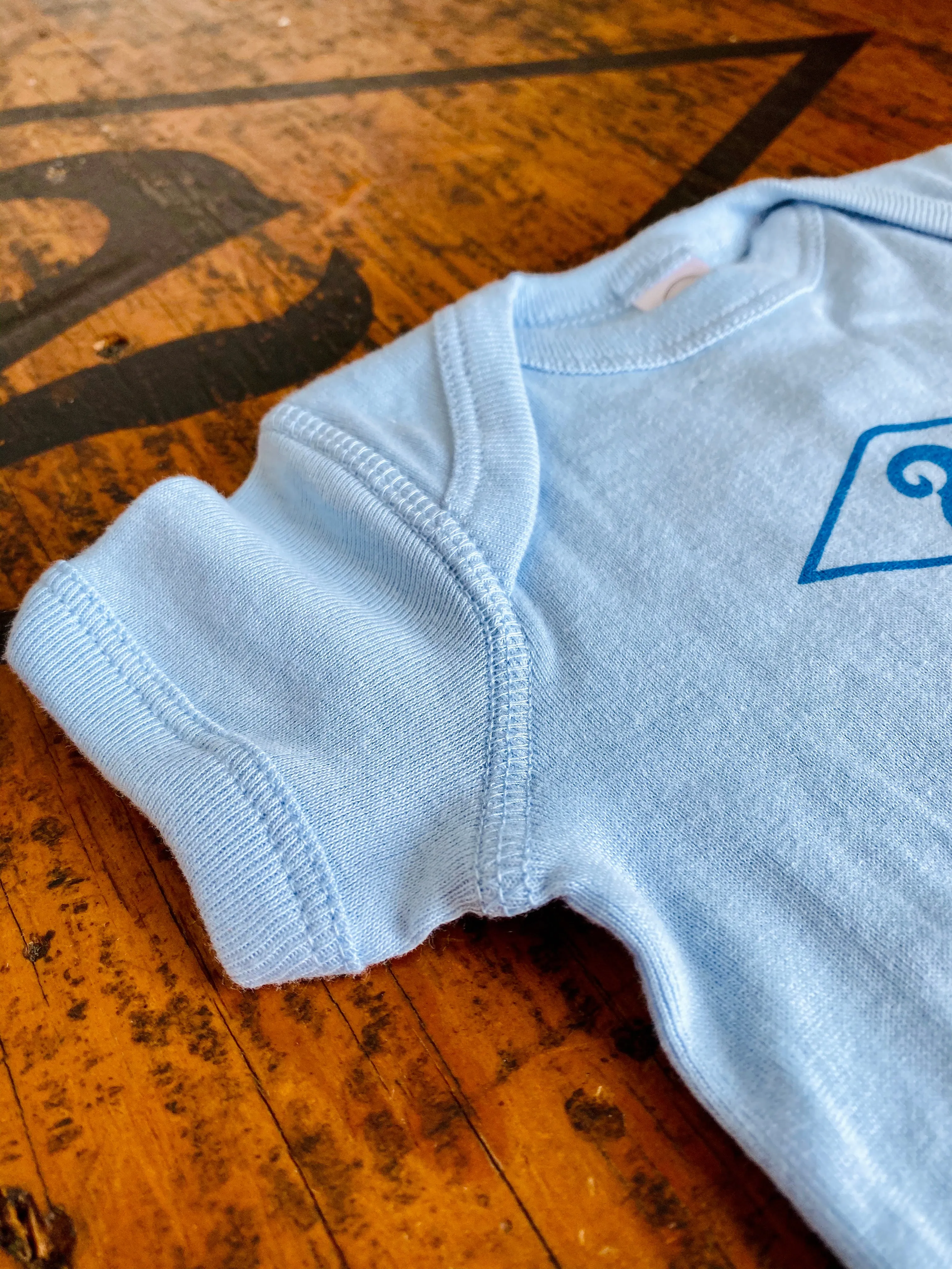 <2> Babysuit