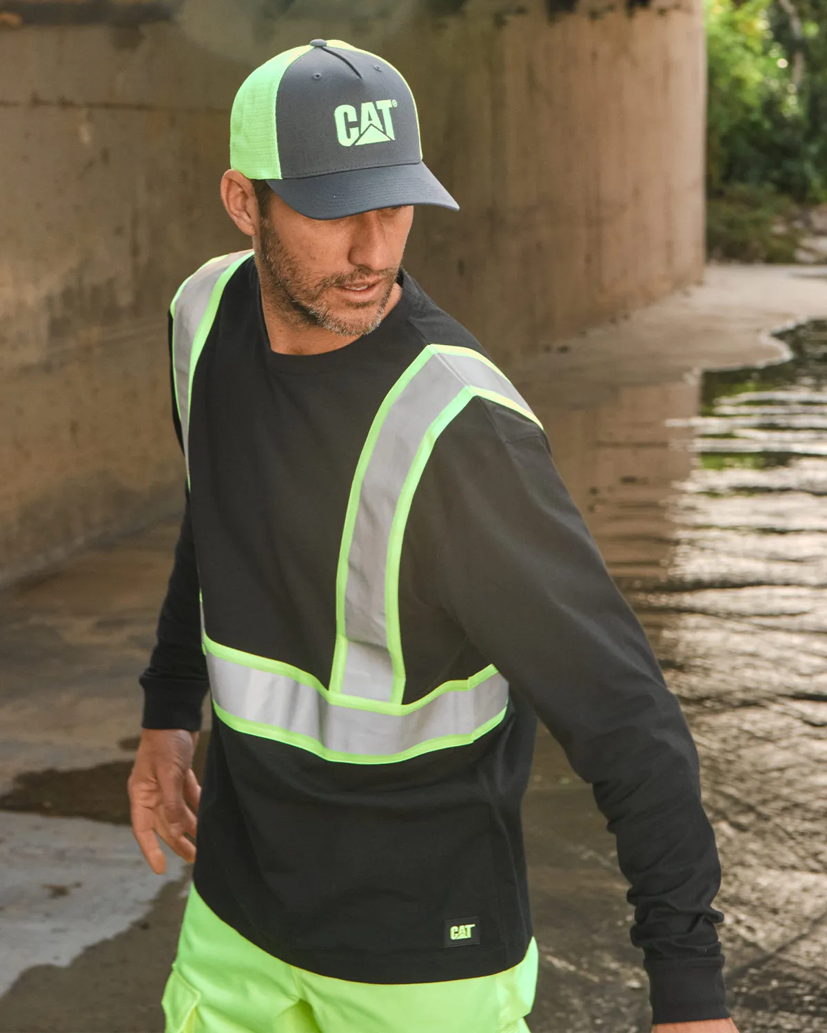 MEN'S EV LONG SLEEVE T-SHIRT