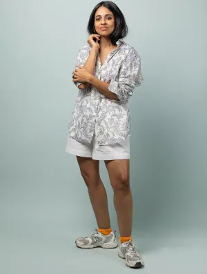Relaxed Fit Boyfriend Shirt in Handwoven Mulmul - Indigo Foliage
