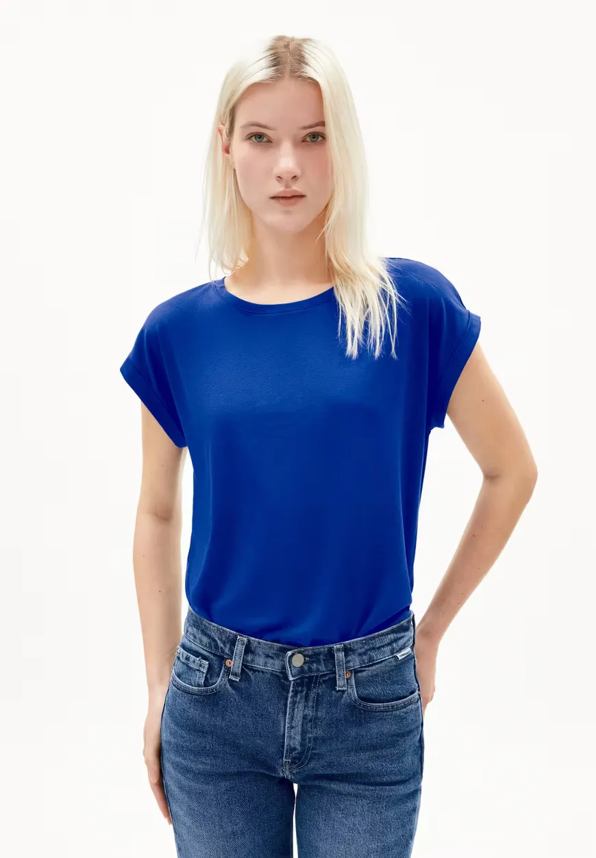 t-shirt - jilaana - lapis blue