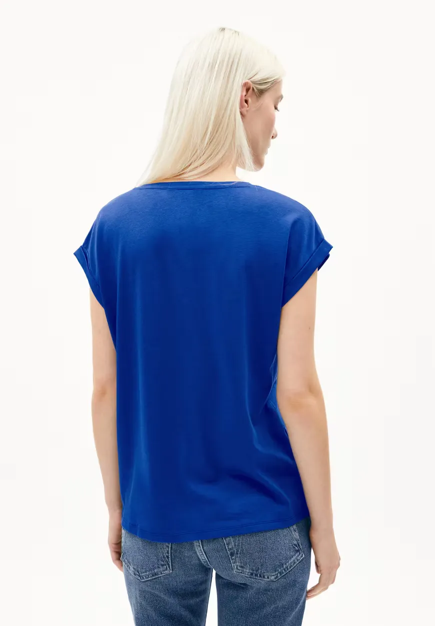 t-shirt - jilaana - lapis blue